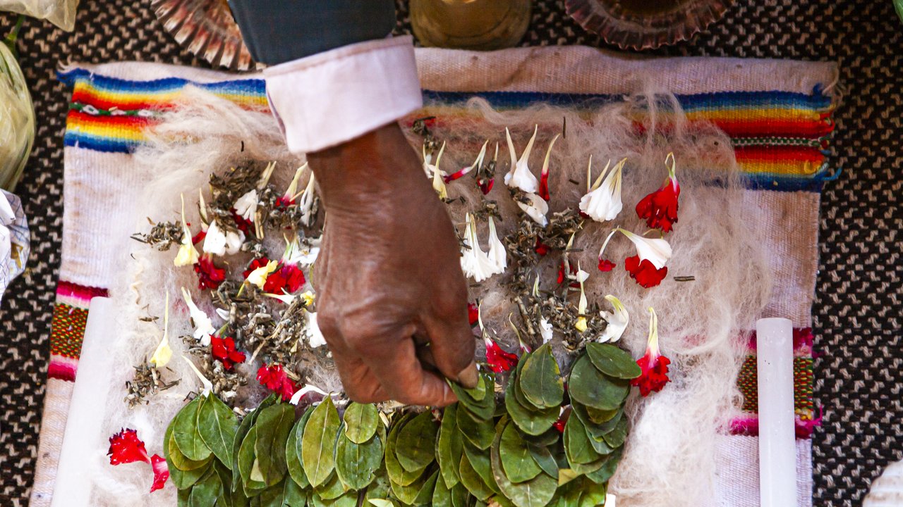 ceremonia de ofrenda a la Pachamama. 